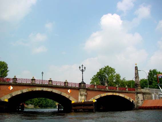 Kronprinzenbrücke