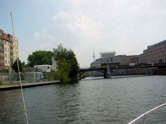Mit dem Boot durch Berlin