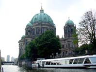 Mit dem Boot durch Berlin