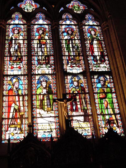 Fenster in kirchlichen Gebäuden