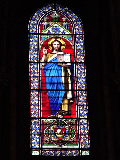 Fenster in kirchlichen Gebäuden