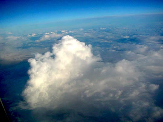 Über den Wolken